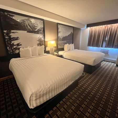 Hotel Super 8 By Wyndham Valemount Exterior foto