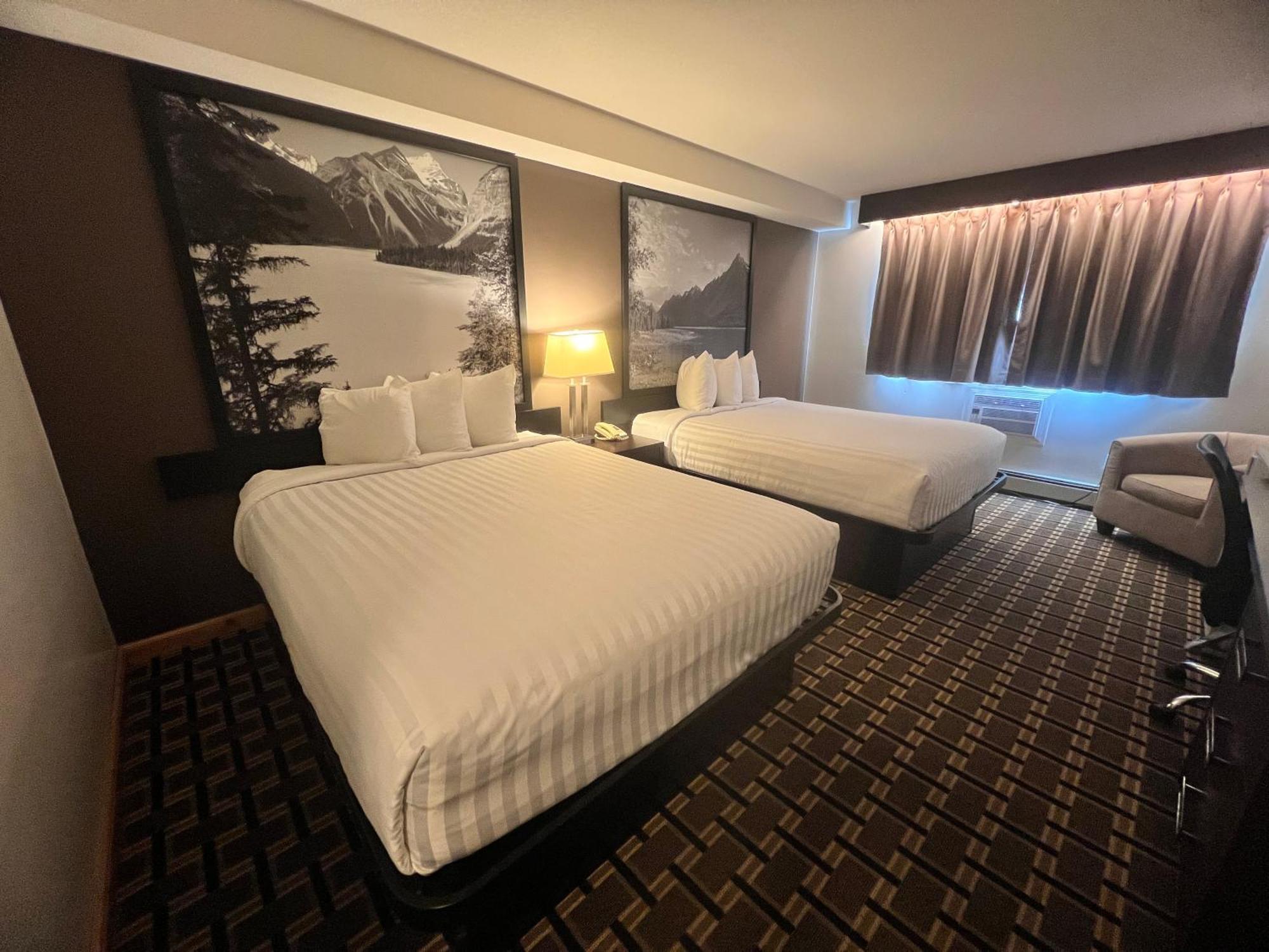 Hotel Super 8 By Wyndham Valemount Exterior foto